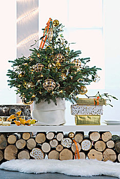圣诞树,装饰,金色,小玩意,礼物,架子,休息,一堆,原木