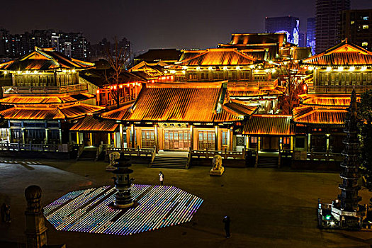 杭州香积寺夜景