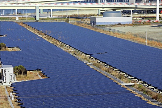 太阳能电池板,车站