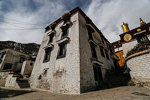 拉萨哲蚌寺的房屋
