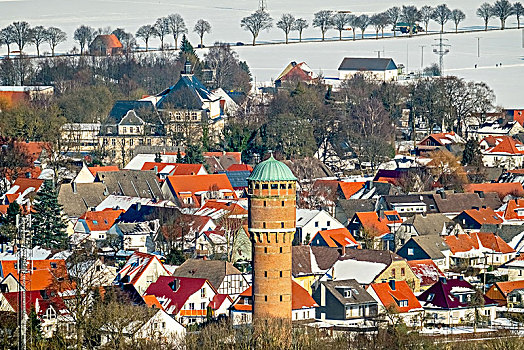 俯视,雪中,水塔,教堂,藻厄兰,北莱茵威斯特伐利亚,德国