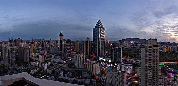 乌鲁木齐小西门cbd建筑群夜景