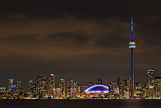 天际线,夜晚,安大略湖,加拿大国家电视塔,多伦多,安大略省,加拿大,北美