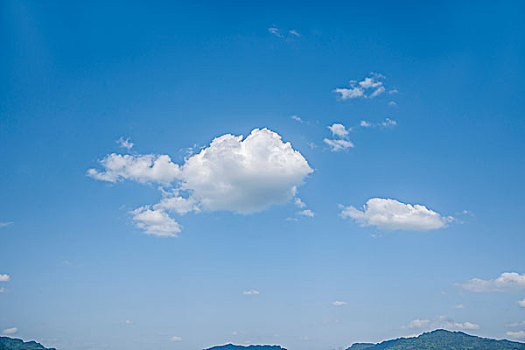 重庆巴南区猫山茶场上空的云