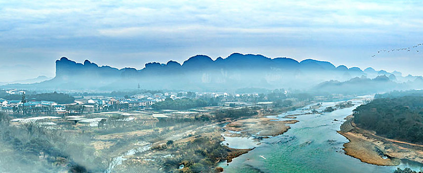 江西省鹰潭市龙虎山国家地质景区自然景观