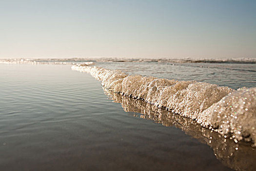 海上冲浪,水边