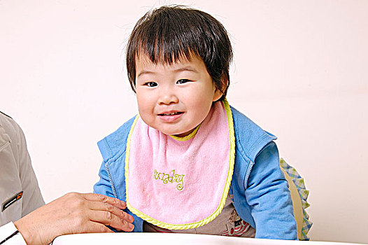 突袭2暴徒电影在线观看