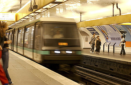 巴黎,地铁,接近,站台