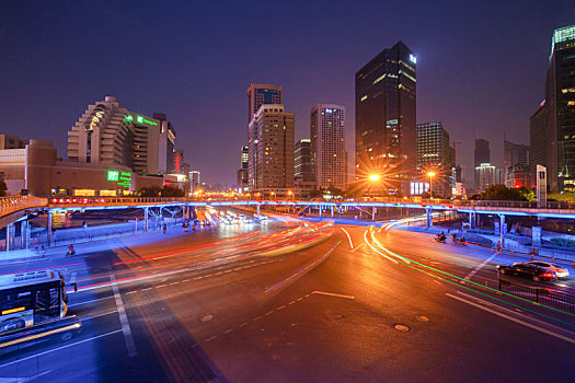 上海恒丰路和天目西路路口街景