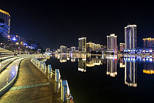 城市夜景