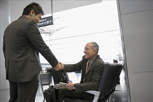 两个,商务人士,握手,机场