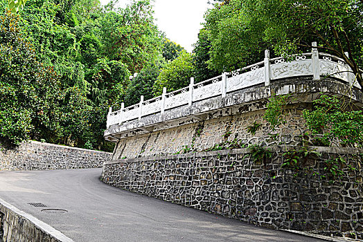 湖北民族学院校园风光