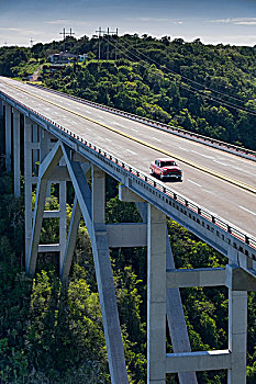 经典,老,美洲,红色,20世纪50年代,古巴,汽车,穿过,著名,桥
