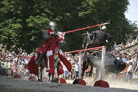 两个,骑士,马,争斗,展示,要塞,靠近,科布伦茨,莱茵兰普法尔茨州,德国