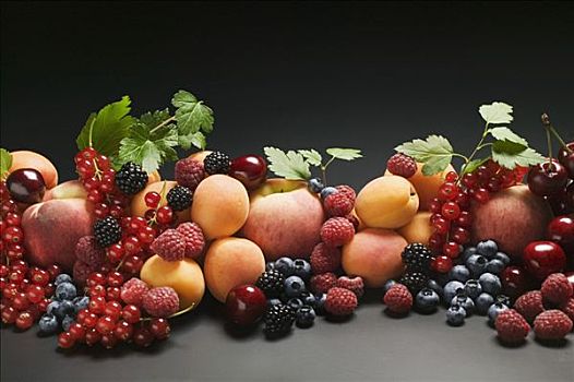 水果静物,核果,浆果,叶子
