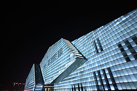 重庆歌剧院夜景图片图片