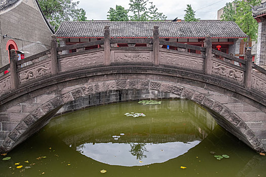四川德阳广汉房湖公园广汉文庙孔庙泮池与泮桥