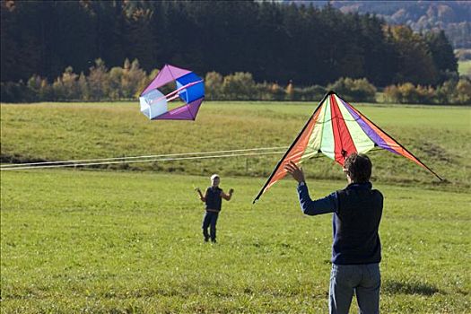 女人,男孩,放风筝,巴伐利亚,德国