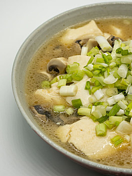 蘑菇烧豆腐