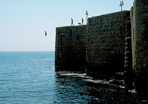 人,跳跃,石墙,海洋
