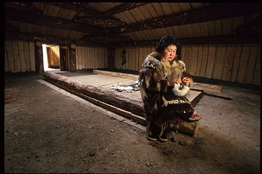 女人,阿拉斯加土著人遗产中心,肖像