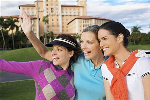 三个,打高尔夫,微笑,比尔提默高尔夫球场,比尔提默酒店,珊瑚顶市,佛罗里达,美国