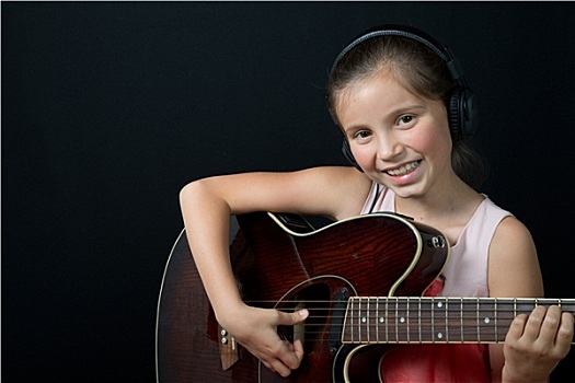 漂亮,小女孩,耳机,弹吉他