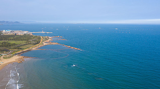 青岛海滨风光银沙滩海水浴场