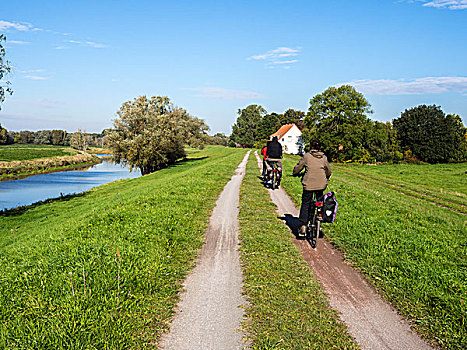 自行车道,约旦河东岸,易北河,勃兰登堡,德国,欧洲