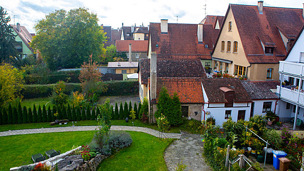德国巴伐利亚罗腾堡童话镇俯视城市中的建筑与街道
