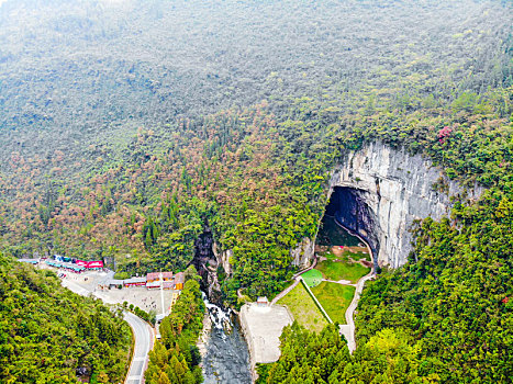 航拍湖北恩施利川腾龙洞风景区