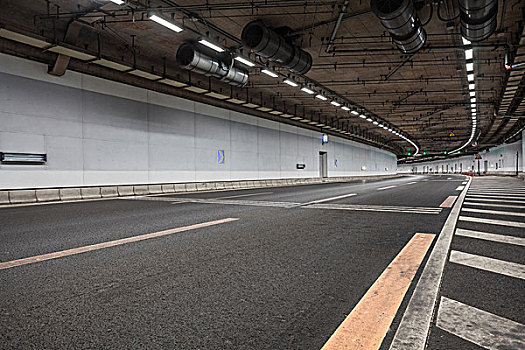 modernhighwaytunnelunderpass