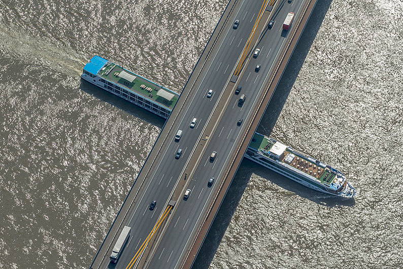 地區,北萊茵威斯特伐利亞,德國,歐洲 英 文:aerial view,cruise ship