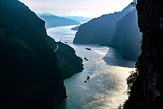 壮丽的长江三峡西陵峡