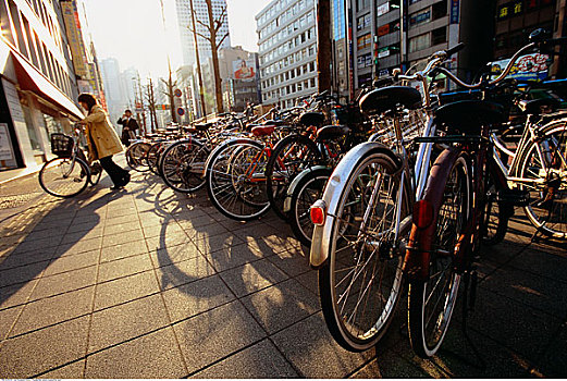 停放,自行车,新宿,东京,日本