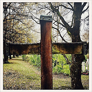 木质,十字架,墓地