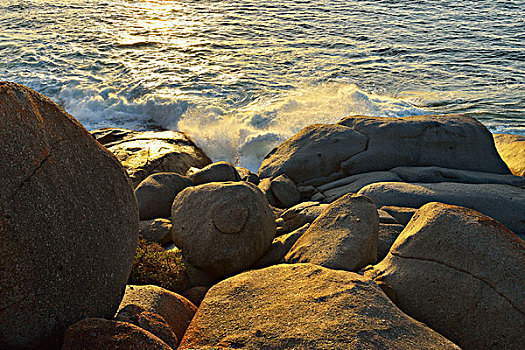 岩石海岸,浪花,花冈岩,岛屿,港口,南澳大利亚州,澳大利亚