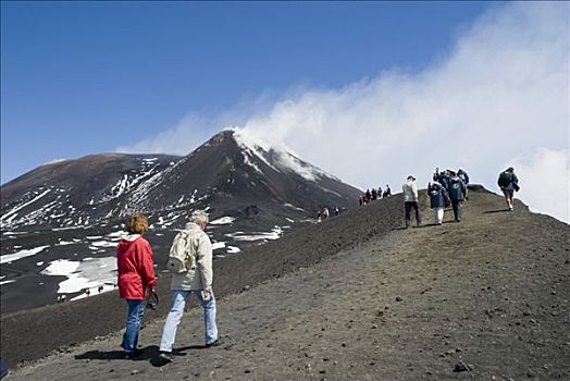 游客,远足,山,埃特纳火山,烟,西西里,意大利