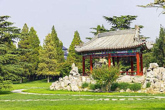 北京天坛公园扇面亭
