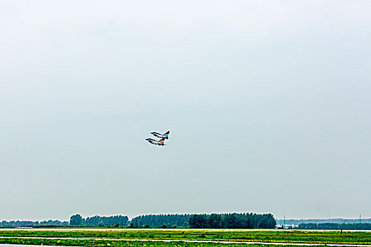 飞机航空表演