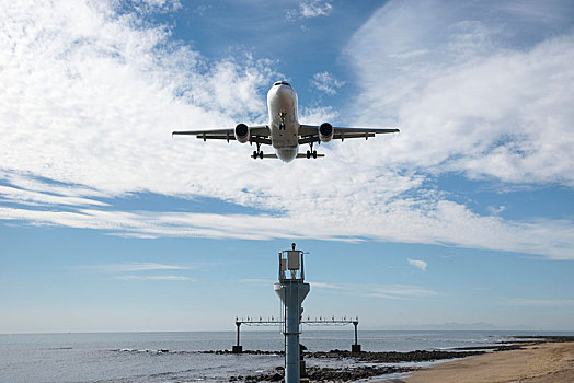 空中客车,降落,飞机跑道,阿雷西费,机场,兰索罗特岛,加纳利群岛,西班牙,欧洲