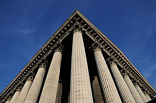 希腊式建筑廊柱