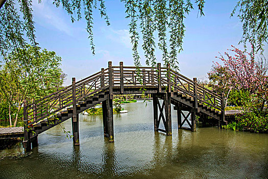 杨州瘦西湖湖上园林水榭