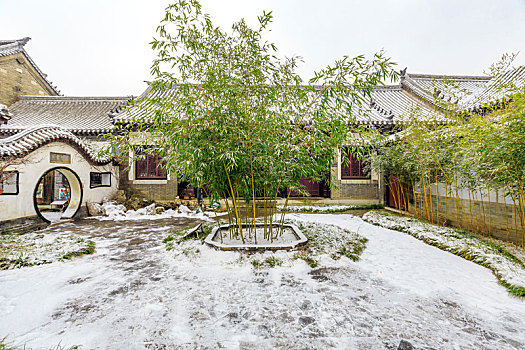 中国山东省潍坊市十笏园北方园林雪景