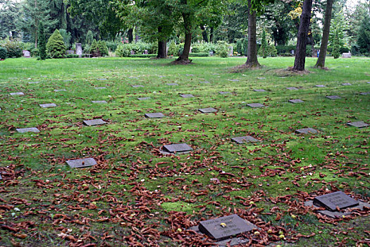 柏林二战德军墓地