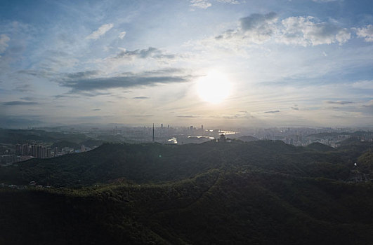 清晨时分的广东惠州高榜山景区航拍风光