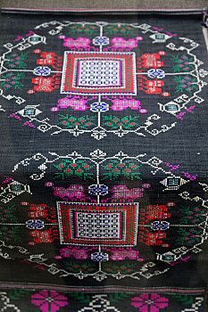 土家族土王一颗印织锦,西兰卡普,壁挂