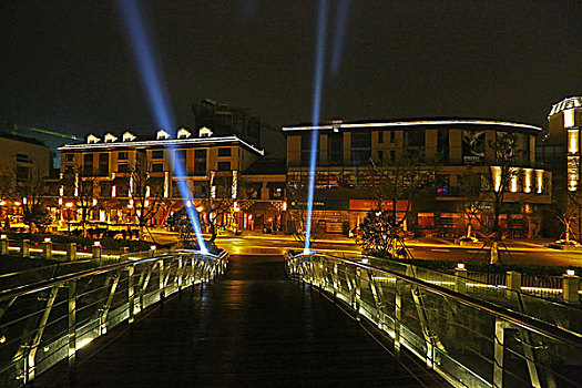 夜景商业街
