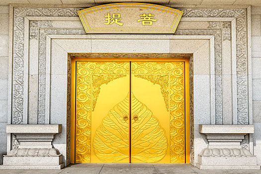 黄金大门,拍摄于中国山东省济宁市兖州兴隆文化园