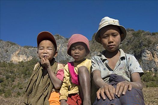 缅甸,三个孩子,雪茄